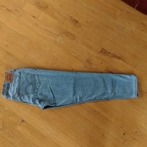 Levi's Jeans